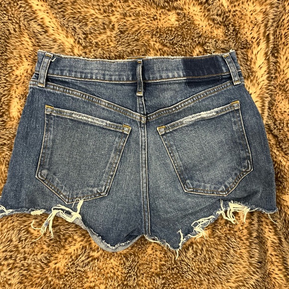 ABERCOMBIE JEAN SHORTS - Picture 4 of 6